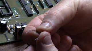 Episode 96 Amiga 2000 Mouse wont move blown fuse