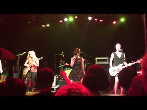 The Julie Ruin "Oh Come On," live at The Observatory, Santa Ana, CA, 09.05.15