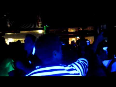 Dana @ Monday Bar Lucia Cruise 2009