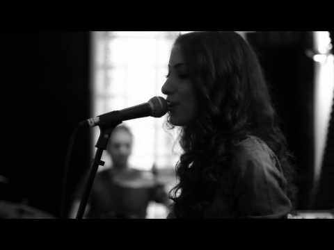 Six Pack - Mecbursun (Sertab Erener Cover)