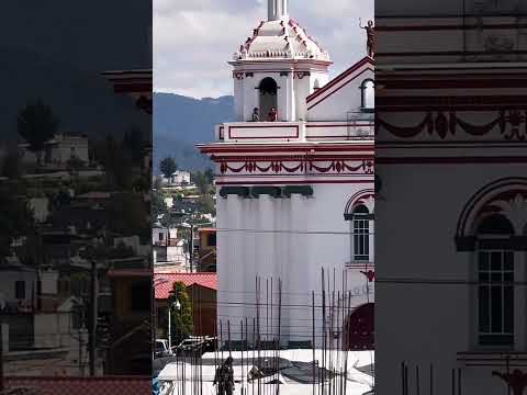 Así se anuncia la llegada del medio día en San Juan Ostuncalco 📸