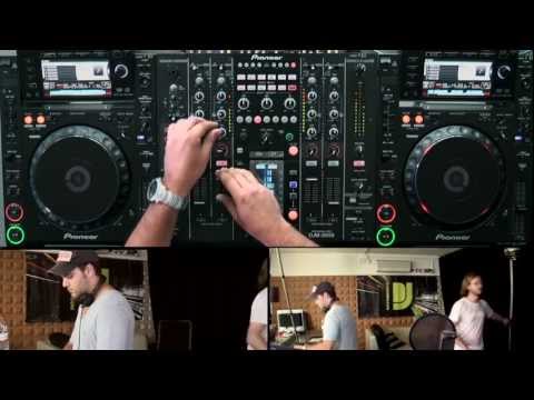 Alex Niggemann (Part 2 of 2) - DJsounds Show 2011