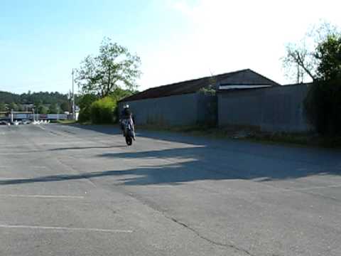 Two Wheelz Only Bombshell