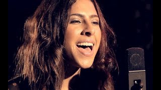 &quot;Diamonds&quot; - Rihanna (ft. Kim Viera)