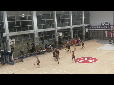 Dzień 1:  MKS Basket Chrobry Głogów – UKS 7 Trefl Sopot