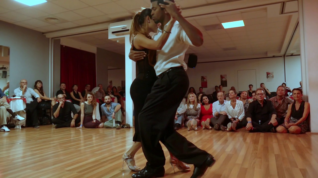 Video thumbnail for Julio Alvarez & Yailet Suarez, Gólgota (Winter Tango Napoli 2016, 1/3))