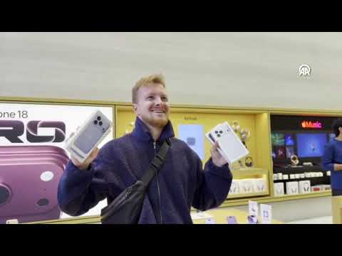 Londra’da iPhone 18 Kuyruğu! Yeni Apple Ürünleri İçin Mağazalara Akın Ettiler