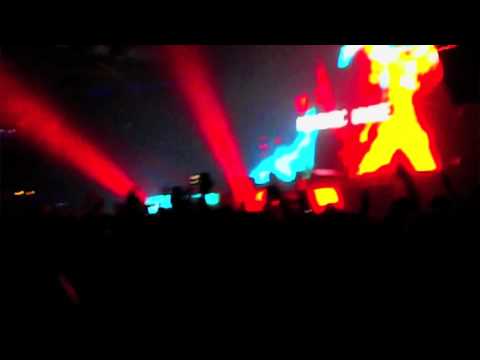 Cosmic Gate opening TATW 350 Los Angeles -Barra (Cosmic Gate/Nic Chagall Remix)