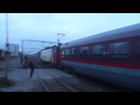 IR 1577 trecand in viteza prin Bucuresti Triaj