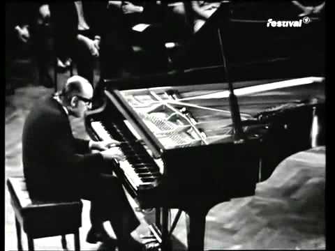 Friedrich Gulda - (1_2) Variations on 'Light my Fire'.avi