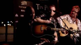 Eliot Sloan | &quot;Light In Your Eyes&quot; | Tin Pan South