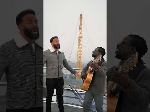 'Bootyman' up on top of the O2 Arena 🎸🔥