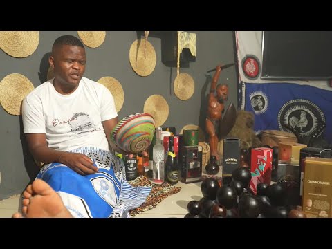 DR KHEHLELEZI UYATHWALISA YINI?