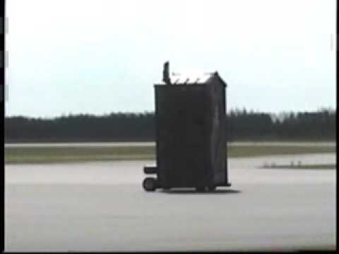 2004 Cold Lake International Airshow - Kent Pietsch/Outhouse