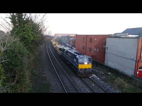 IE 071 Class locos 085 & 088 - PWD Hobs 21/3/15