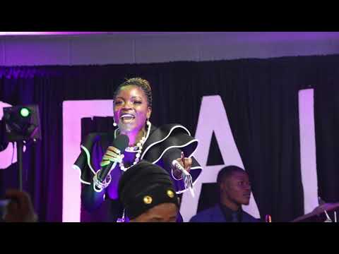 Amnobe pilipili - live parforming at Praise Him 2021