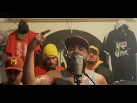 LA TREMENDA CONECTA VIDEO OFICIAL Prod. by YATUCYPHER