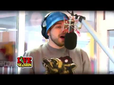 Shift feat. Marius Moga & Loredana Cavasdan - Sus Pe Toc @ ProFM Live Session