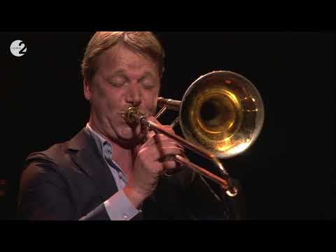VRT Bigband - Jasper Erkens -  Desafinado