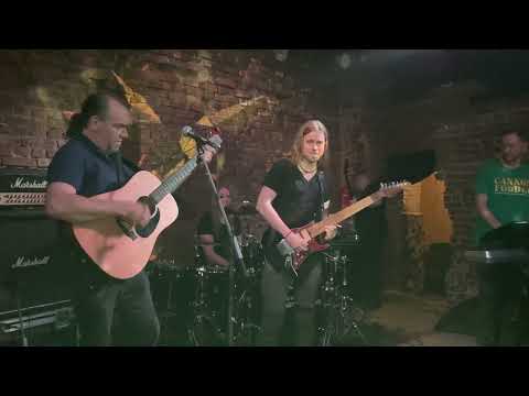 Jon Hare & Fastloaders - Narcissus (Cannon Fodder Hill Theme) @ Amiga37 Germany 2022