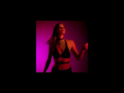 premiere | AIKON - Magenta | TAU