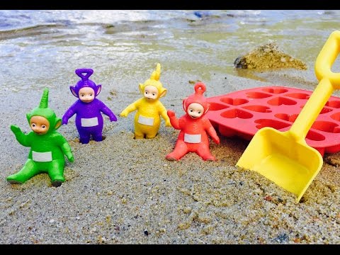 TELETUBBIES TOYS On The Beach Making Sand Hearts!