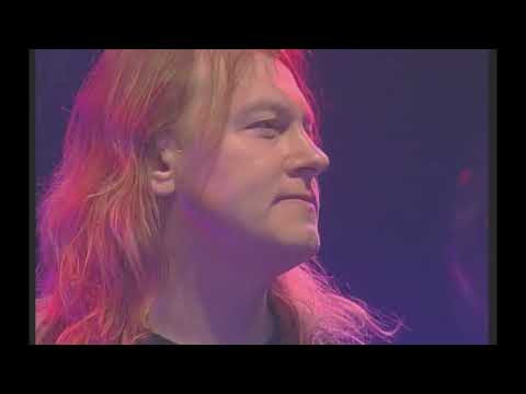 Povilas Meškėla - Mamai 2002