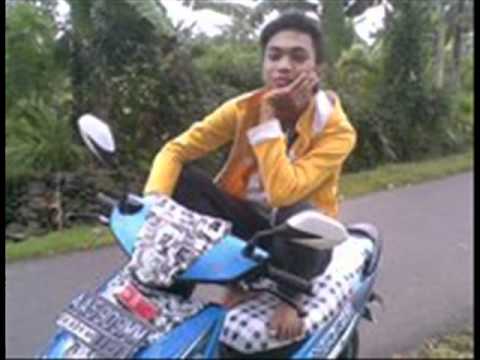 Diztroya ft. Yuzaro - KembaLiLah.wmv