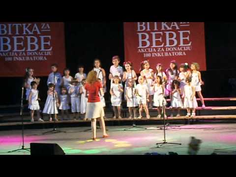 Bitka za bebe - dečiji hor Vilenjaci