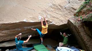 Video thumbnail of Assasin, 8B. Sachsen