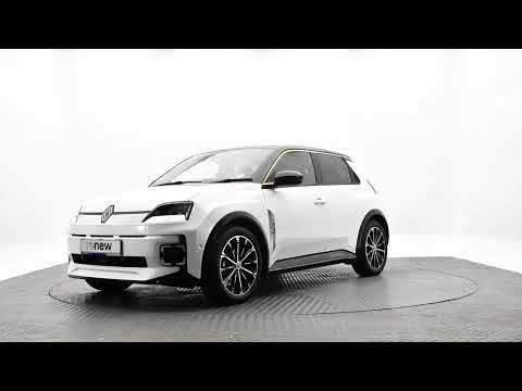 Renault 5 iconic 52kWh 150hp Demo - Image 2