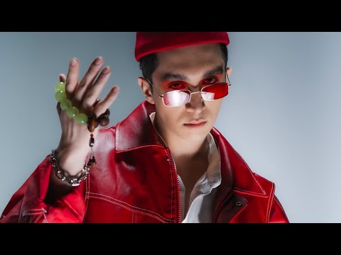 ROUSTAM - Qırmızı Papaq Qaqa | Official Lyrics MV