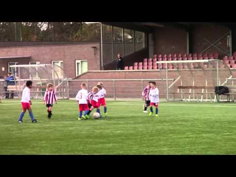 00161 Alphense Boys F11 - Thuis