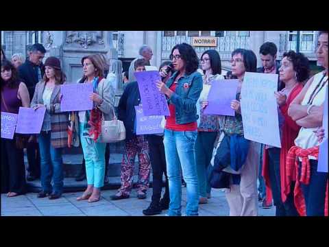 Vídeo: Concentración nacional da Plataforma Galega polo Dereito ao Aborto en Vigo [28/09/2015]