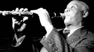 Montmarte Boogie-Woogie - Sidney Bechet.wmv