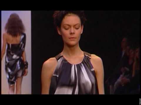Paris: Guy Laroche Fashion show- Women's Ready to Wear 2010