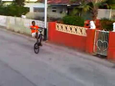 Steven Rast Rapper - Riba Hopp