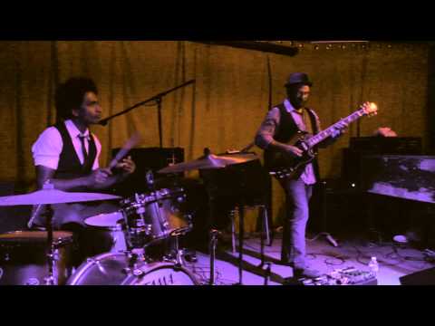 Alan Evans Trio - They Call Me Velvet