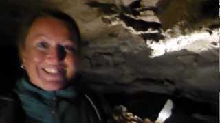 preview picture of video 'VLOG10 - Kungur Ice Cave'