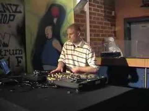 DJ DYSFUNKSHUNAL-THE CHAMP IS HERE (DJ Battle HHC) PART 1 (2007)