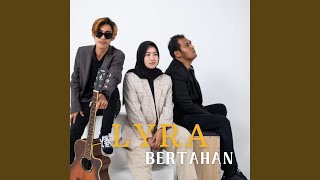 Download lagu Bertahan mp3