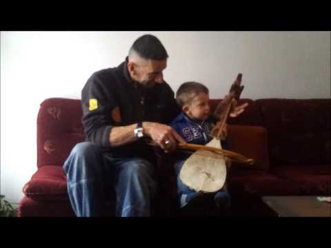 Guslari Lukas i Zoran