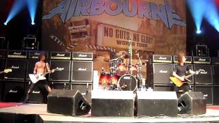 Airbourne - Back On The Bottle Live 06.11.10 Bochum