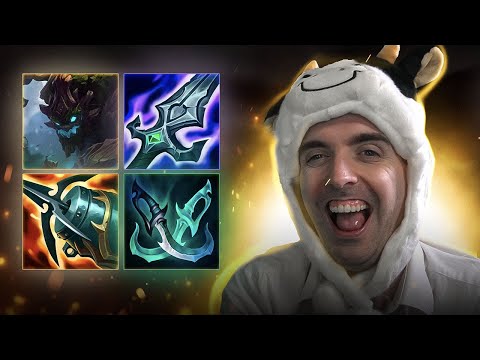 SO MUCH ATTACK SPEED ON MAOKAI ITS LIKE A GLITCH