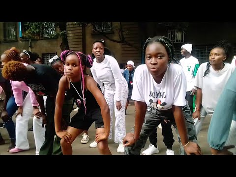 Diamond platnumz ft Koffi olomide and Rema Afro choreography Kizzdaniel Patoranking davido usher