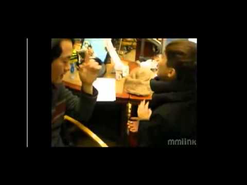 120209 FTIsland Hong Jin Kyung's 2 O'Clock -flicking someone on the forehead-