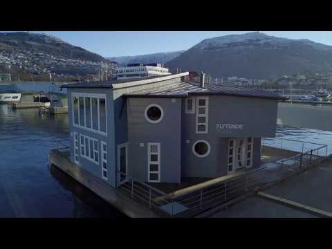 Video van Grey Floating House Houseboat