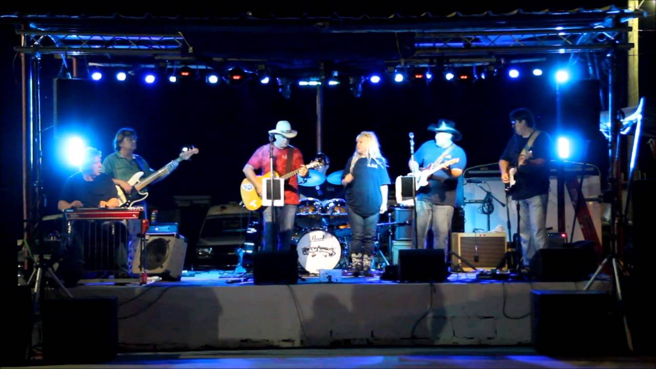 Promotional video thumbnail 3 for Kickin Kountry Band