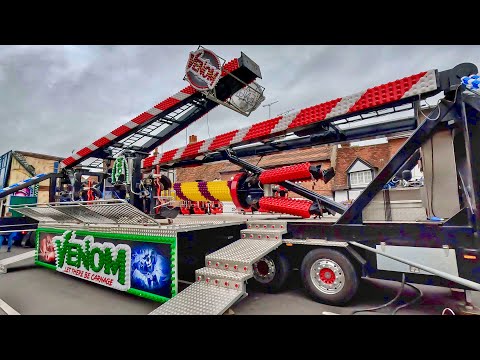 Building up Fun Fair Ride Venom at Amersham, Craig Danters Confolding Group Extreme.