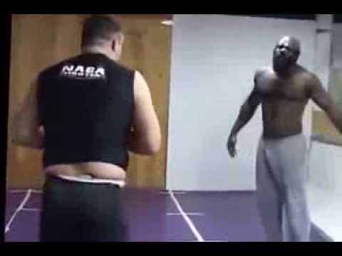 Kimbo Superior Blend 1kg kavos pupelių video